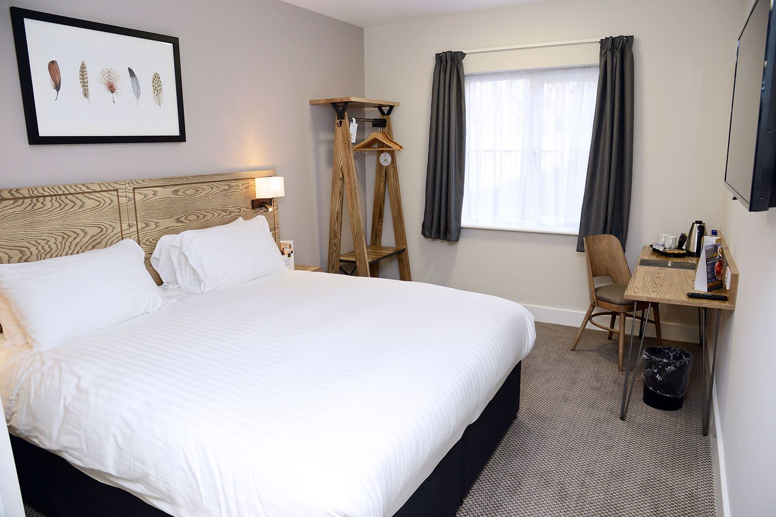 Gamston Lock Hotel Near Nottingham | Marston's Inns