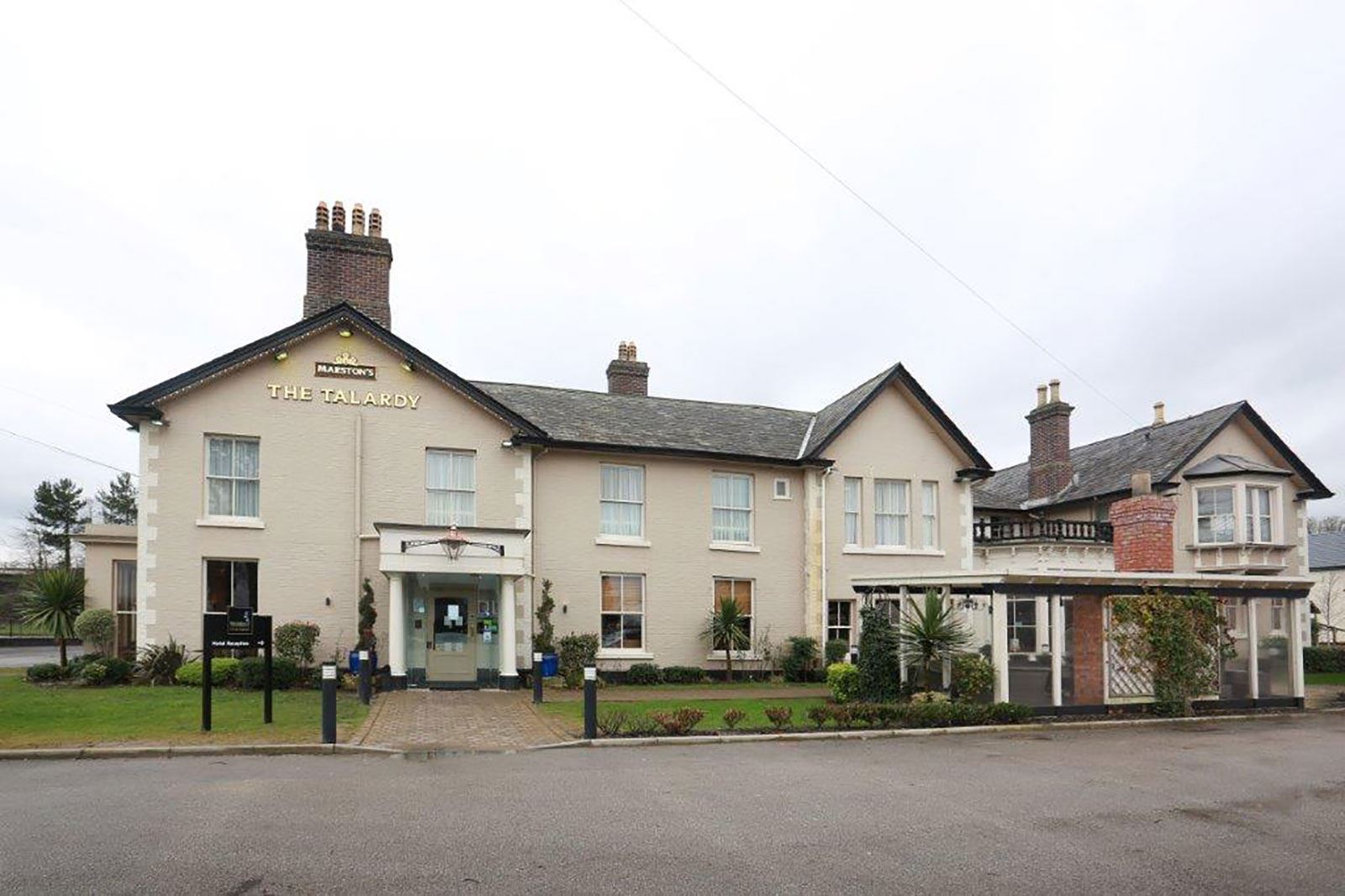 Book A Room Hotel Reservations Marston's Inns