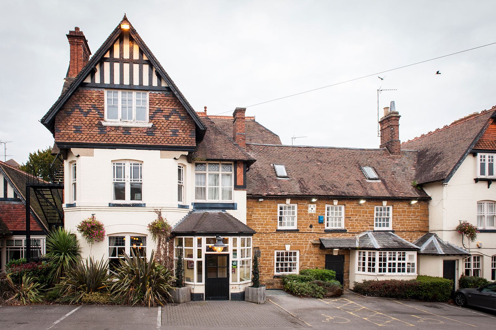 Book A Room Hotel Reservations Marston's Inns